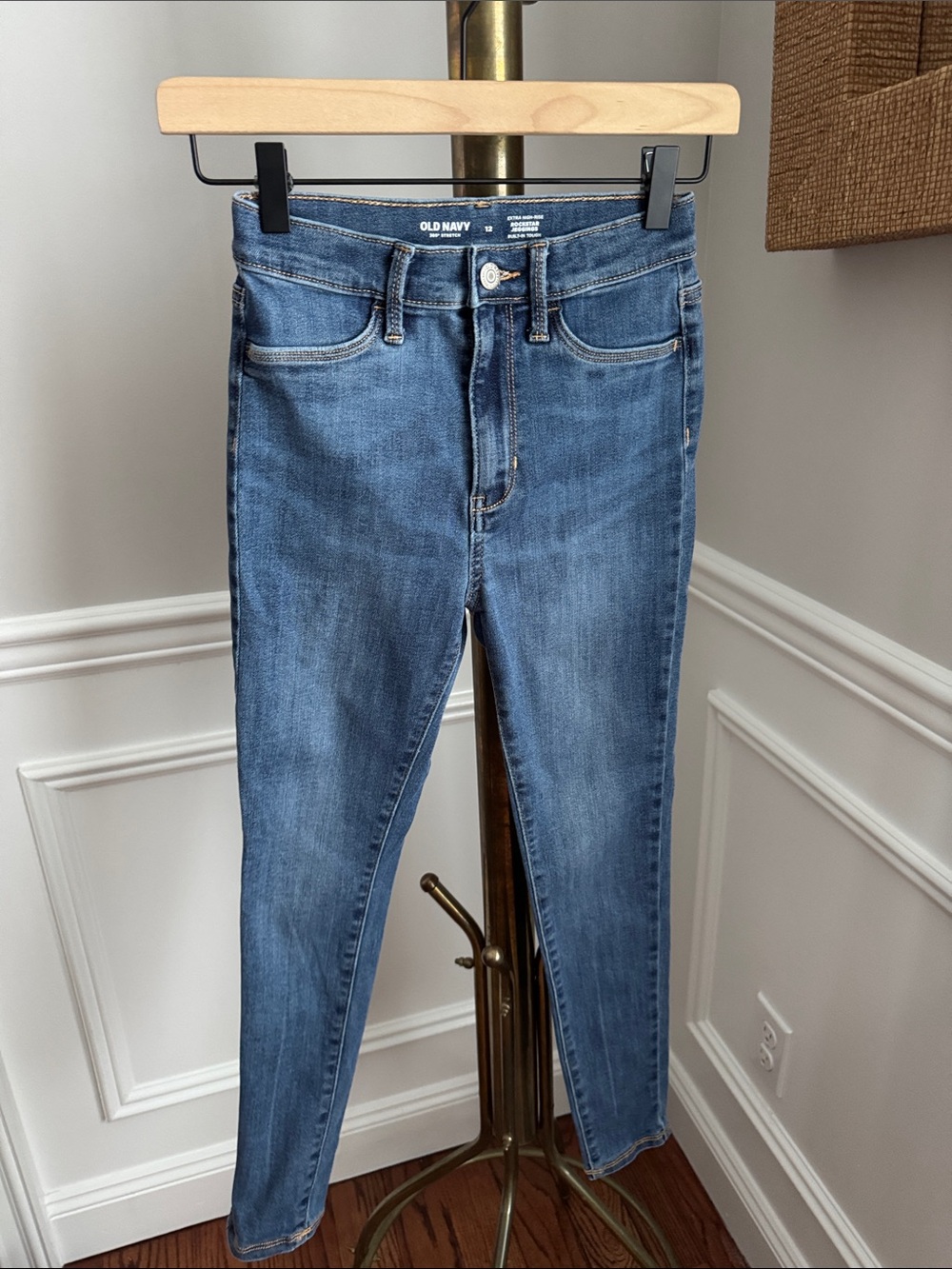 Old Navy Medium Blue Skinny Jeans for Girls